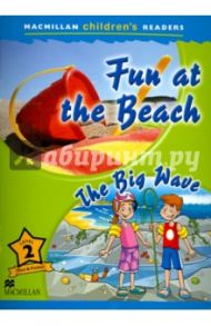 Fun at the Beach. The Big Waves / Pascoe Joanna