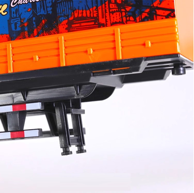 Машинка тягач контейнеровоз метал со светом и звуками инерция 39 см. 1:24  (KLX800-5)