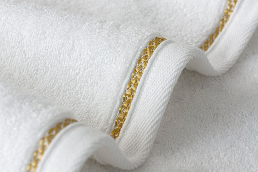 Махровое полотенце Verossa Arte [белый]