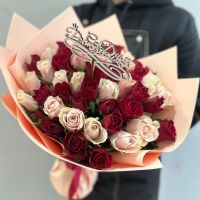Розы Кения красно-розовый микс 51 шт