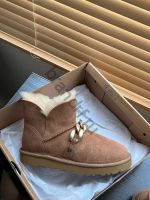 UGG женские