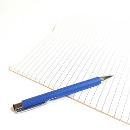 бумажные ручки с возможностью замены стержня