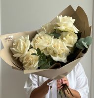 Белые wow-розы (7 штук)