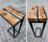 Приставной стол из дерева