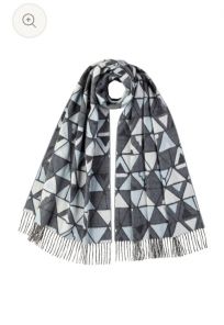 шотландский теплый плотный большой шарф из смеси кашемира и шерсти мериноса, Geometric Sky Blue and Grey ,плотность 5