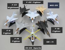 Набор №1 из 8 сборных моделей боевых самолетов в масштабе 1:144