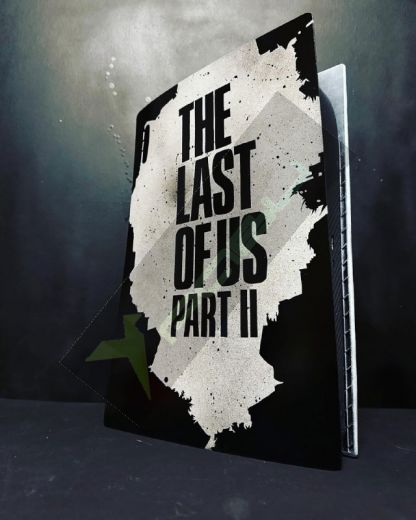 Классическая PS5 в стиле The Last Of Us
