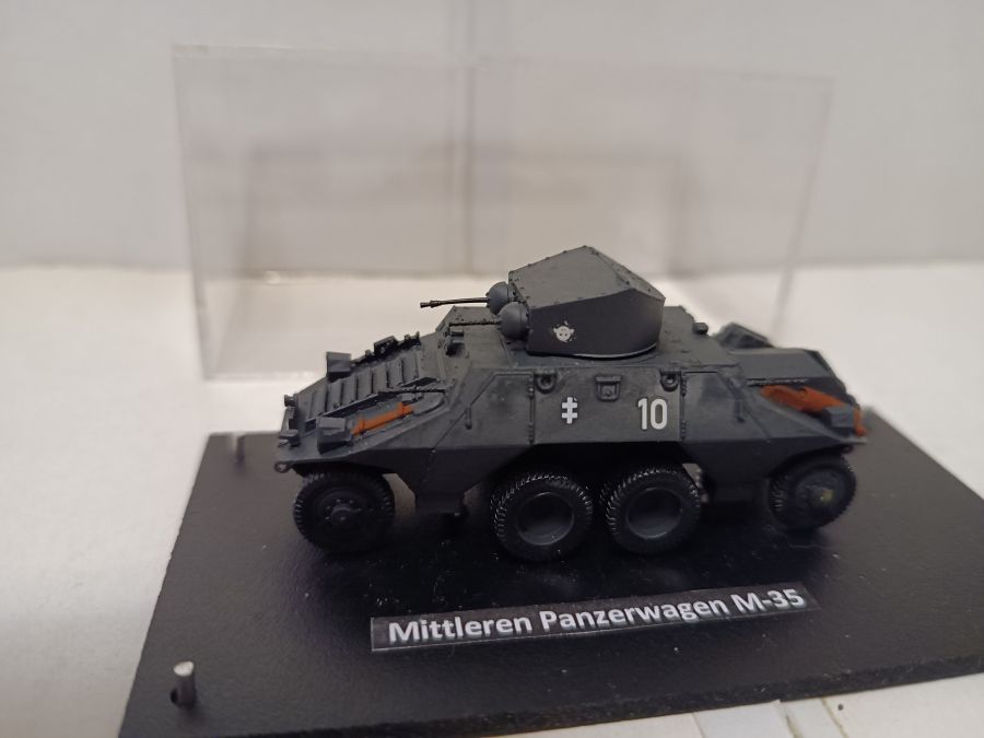Mittleren Panzerwagen M-35   (1/72)