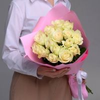 Розы белые 60см (от 11 шт)