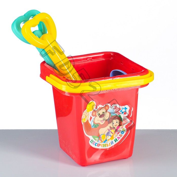 Набор "Ведерко, лопатки, формочки": 5 игрушек для песочницы, пластик, 14 х 25 см, микс